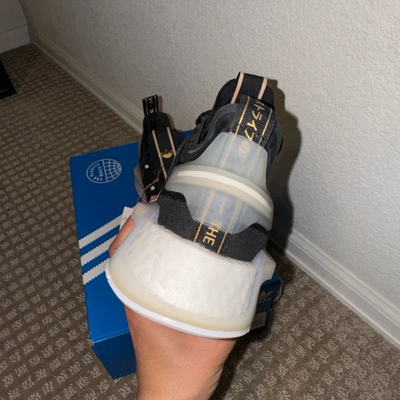 Adidas Black Sneakers NMD_V3 Womens Shoes NEW size 8 - Picture 10 of 13